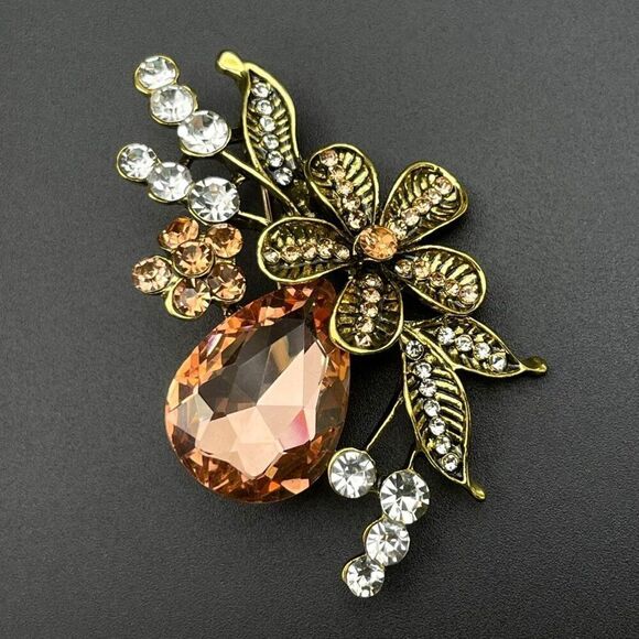 Yellow Gold with Champagne Topaz and Diamond Crystal Flower Pin Back Brooch - Picture 3 of 10
